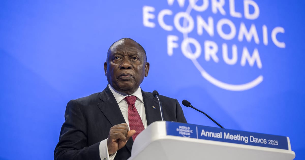 Presedintele Africii de Sud raspunde lui Trump si Musk privind legea funciara