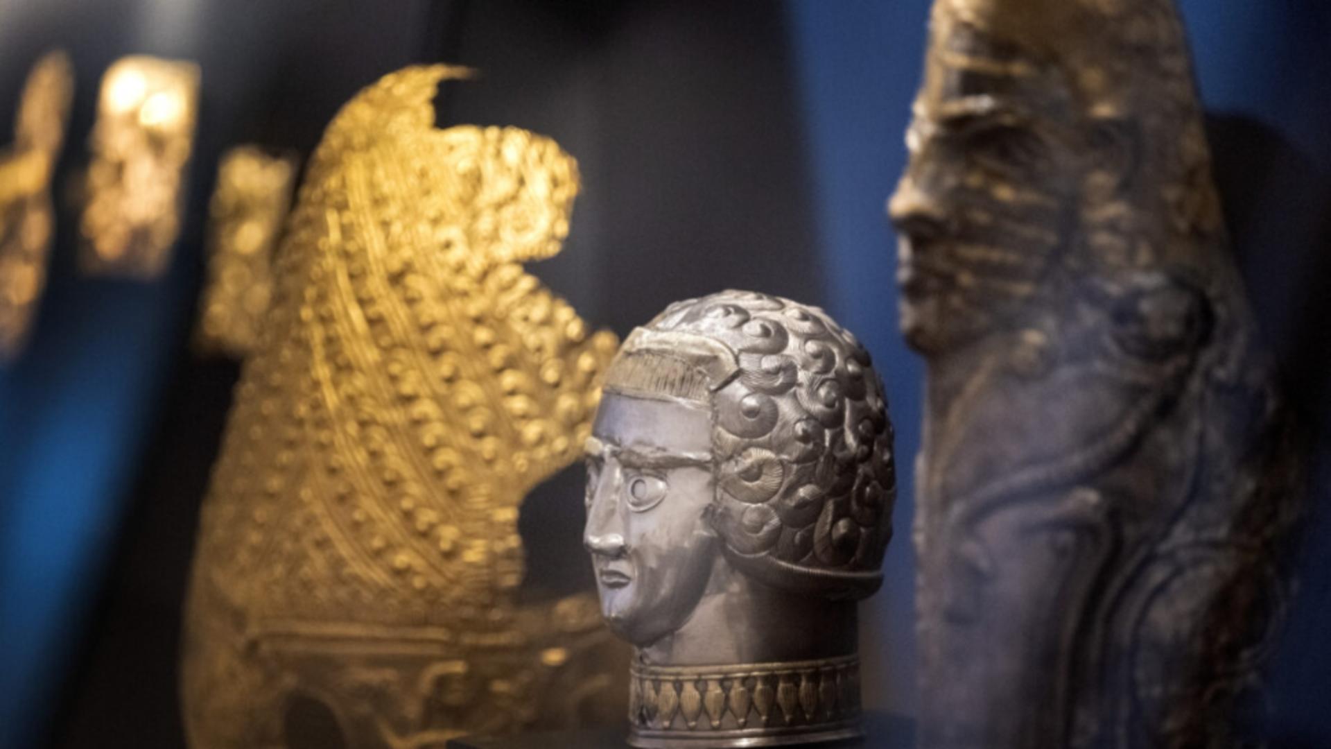 Raluca Turcan despre furtul tezaurului Olanda sa gaseasca hotii