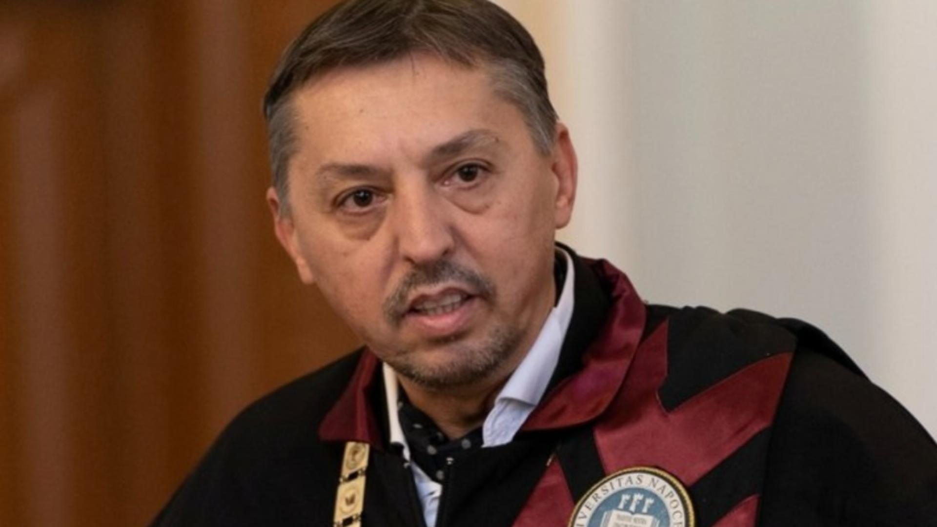 Daniel David despre salariile profesorilor Sistemul educational are o problema Pentru profesori buni e nevoie de sprijin din alte sisteme