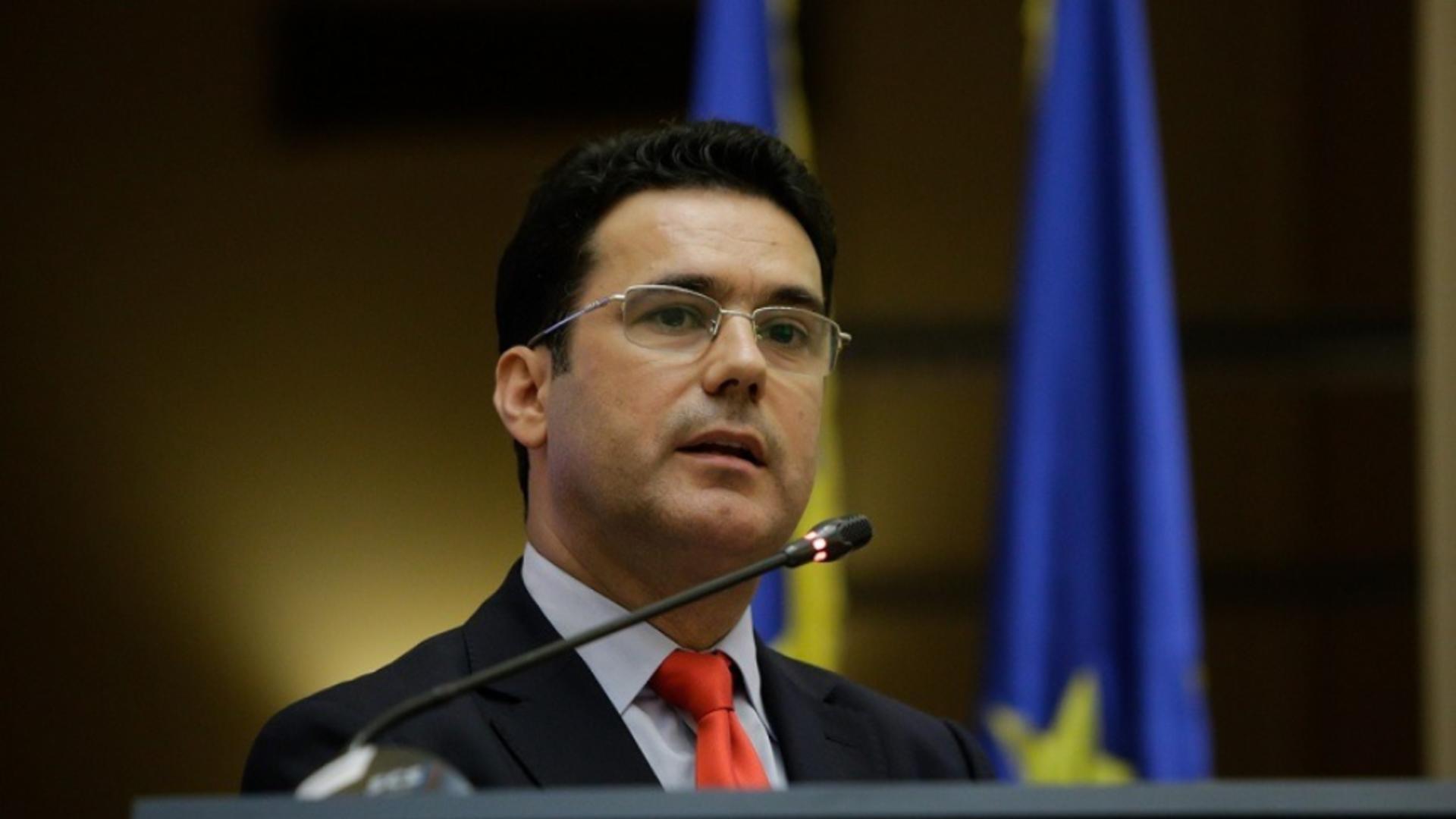 Remus Pricopie rectorul SNSPA a contestat candidatura lui Calin Georgescu