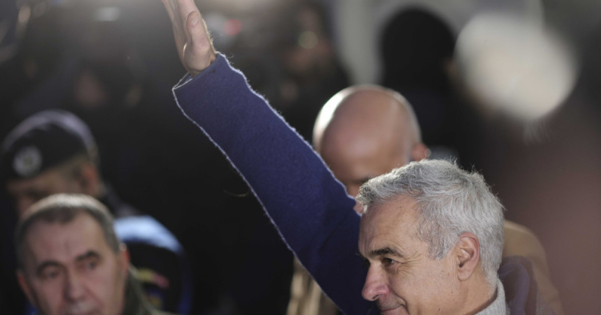 Stenograme noi din dosarul de tradare Ii vor face rau lui Calin Georgescu Sa eliminam toti din institutii