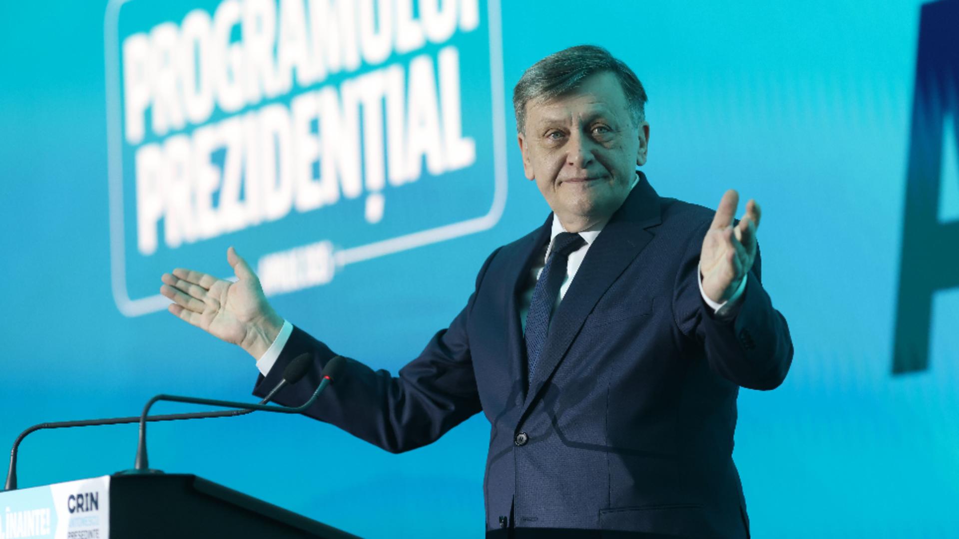 Crin Antonescu ironii despre contracandidati Tara e onesta Nicusor problema e sa fii tu