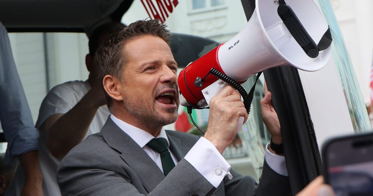 Omul lui Tusk favorit pentru presedintia Poloniei