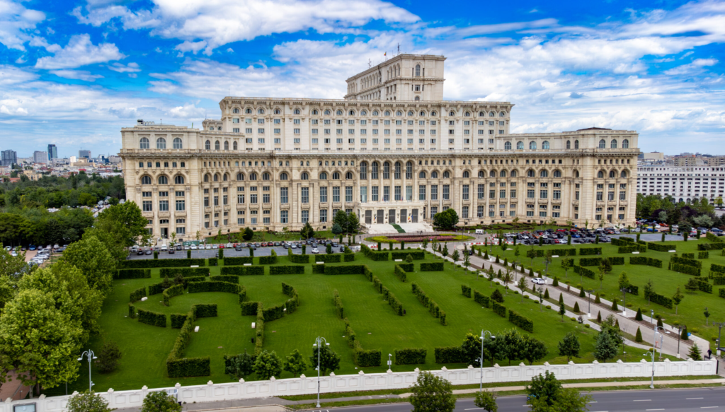 Copiii invitati duminica la Parlamentul Romaniei