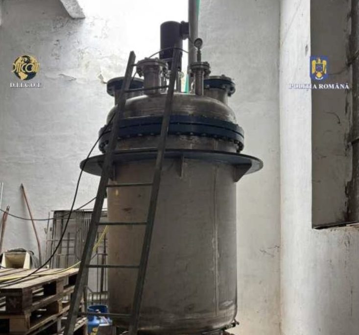 Fabric de metamfetamin descoperit n Braov dou arestri