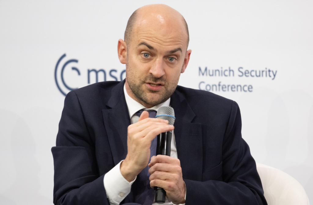 Franta ingrijorata de atacurile Americii asupra Iranului