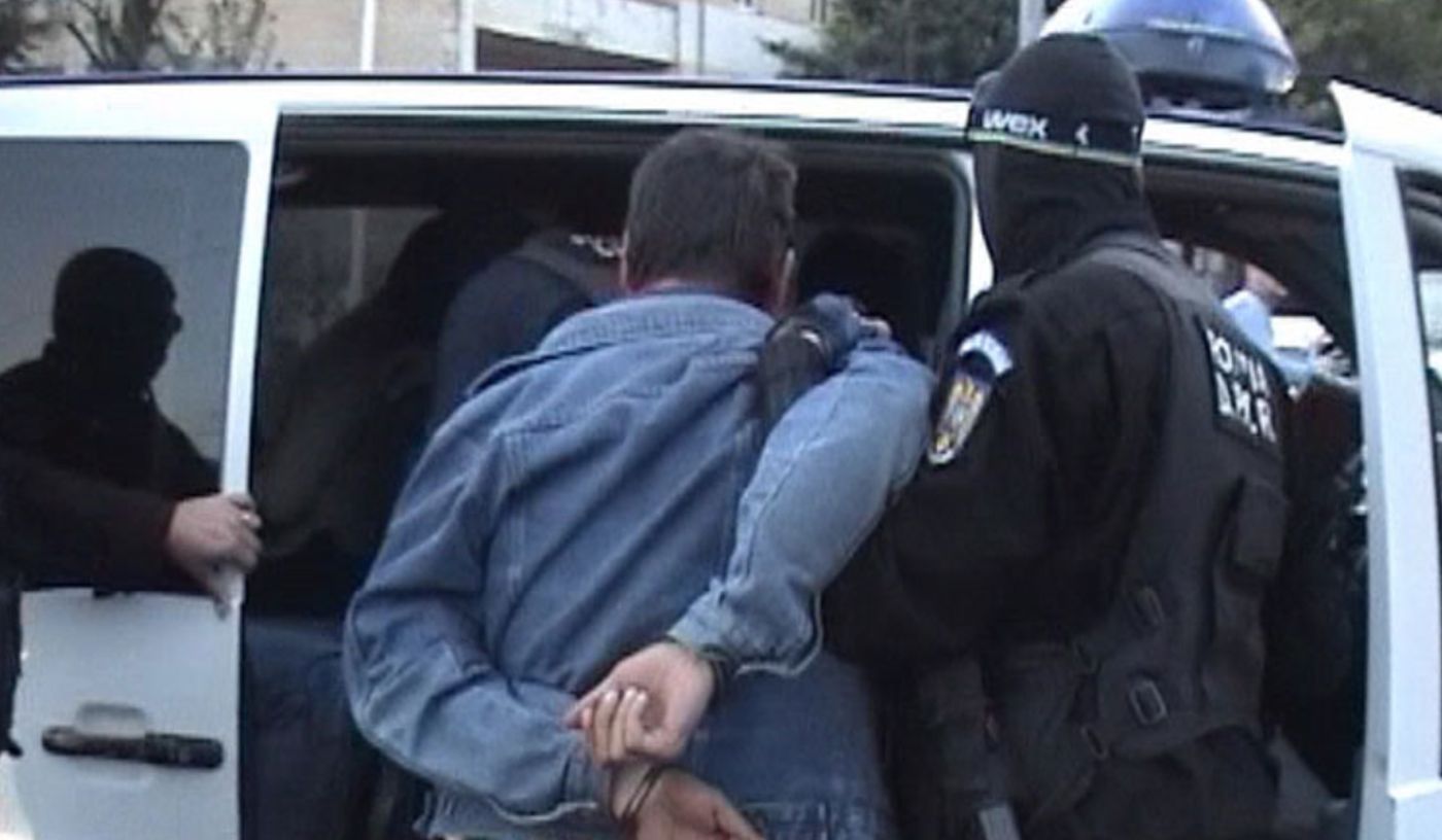 Masuri impotriva unui tanar din Cluj pentru violenta