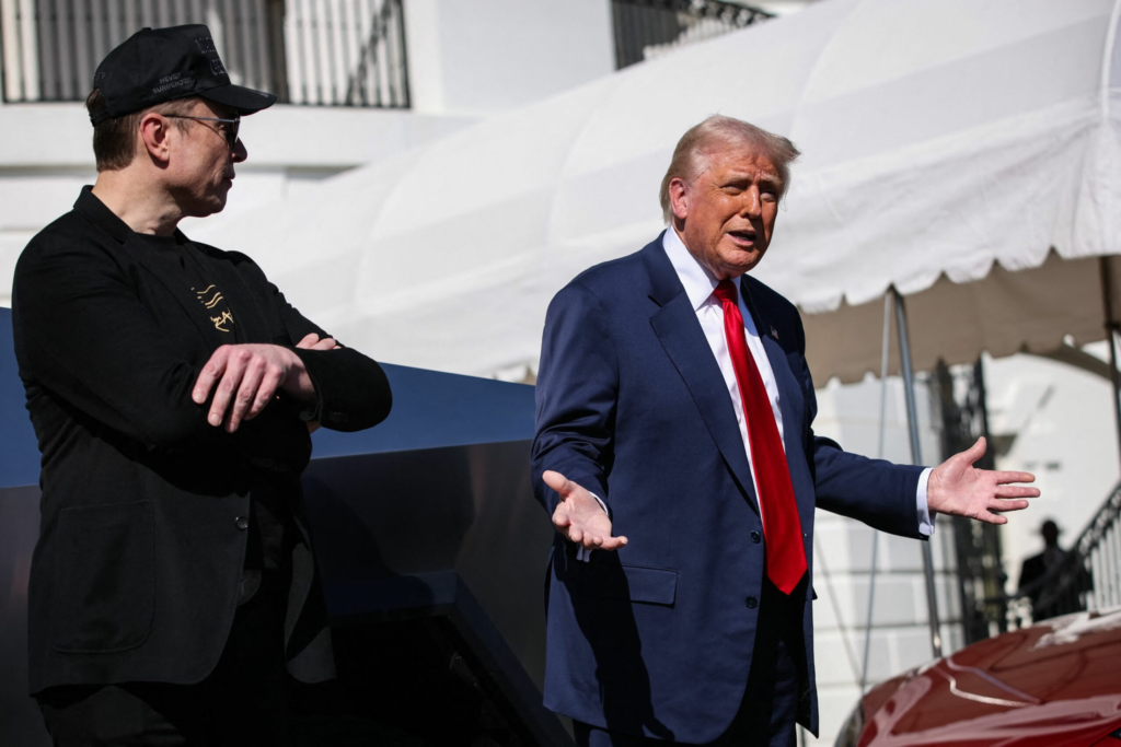 Oficialul intervine in disputa Trump Musk Moscova ofera azil lui Musk