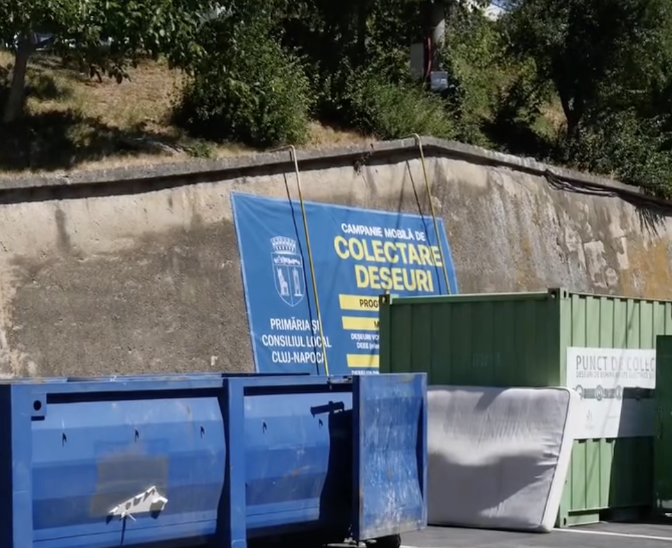 Clujenii pot depozita gratuit mobila veche in centru