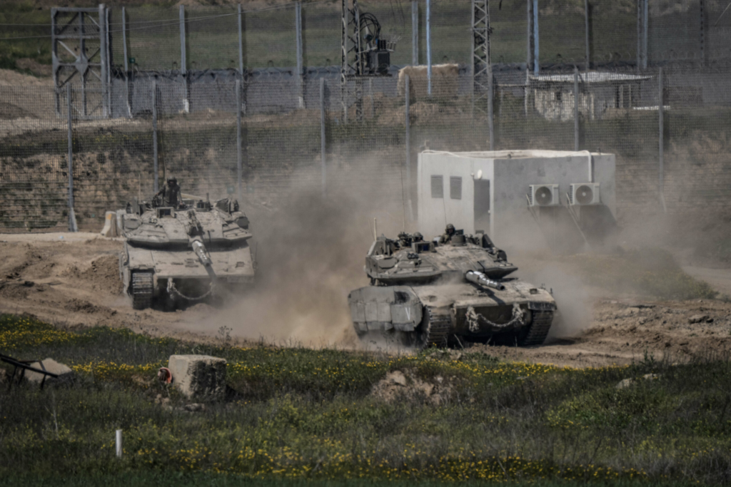 Israelul emite noi ordine de evacuare in Gaza