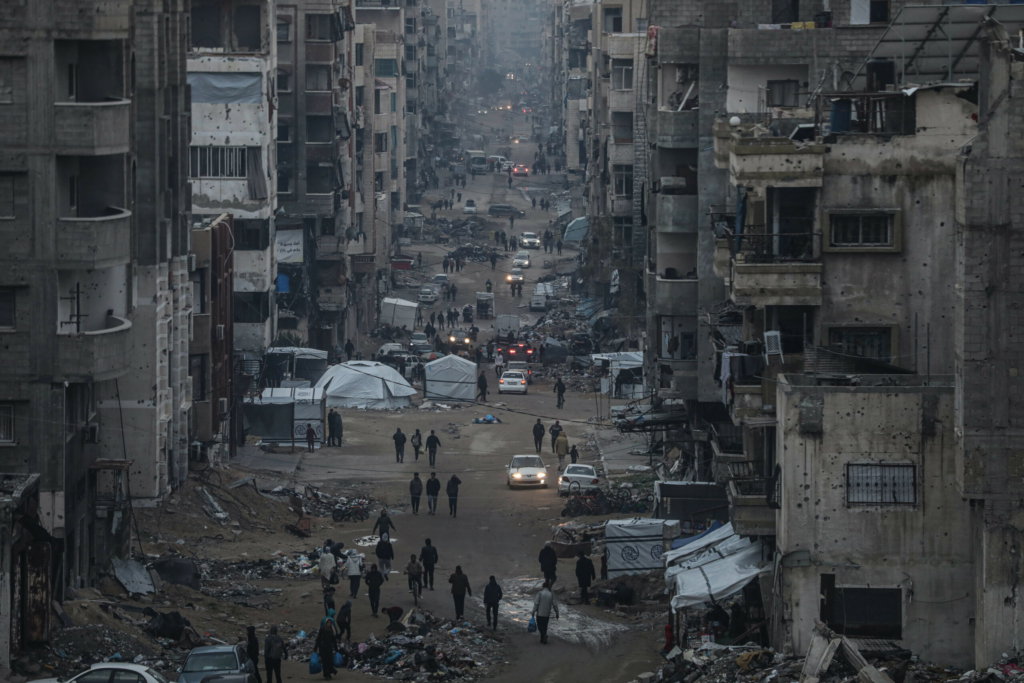 ONG urile cer desfiintarea Fundatiei Gaza Palestinienii alerg intre foamete si gloante