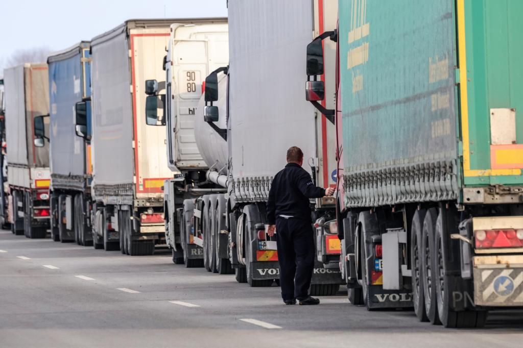 Restrictii de tonaj din cauza caniculei Judetelor afectate