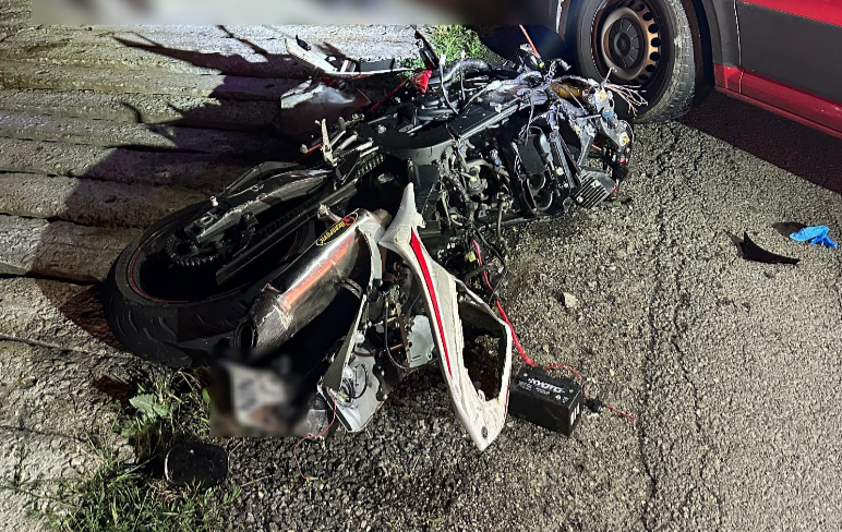 accident grav in capusu mare motociclist decedat adolescent ranit