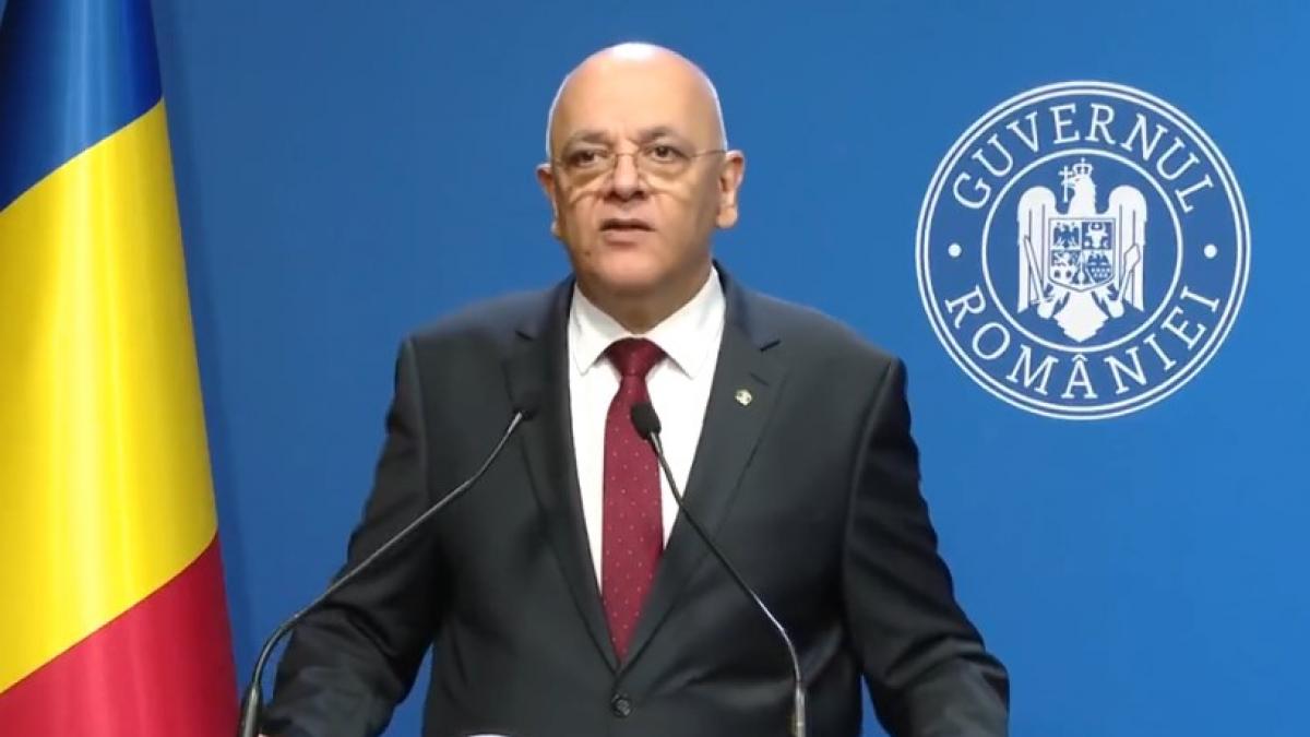 Arafat raspunde acuzatiilor de inactivitate