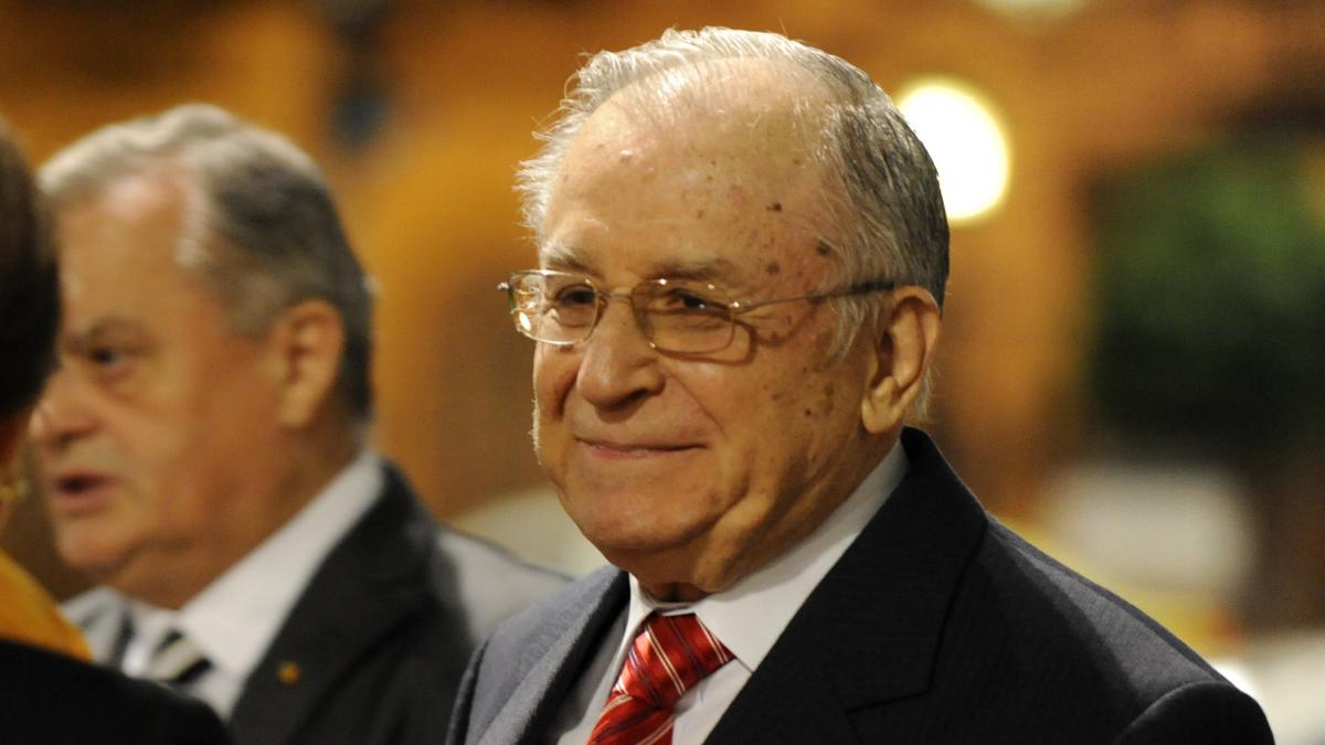 Ion Iliescu in stare critica spitalul raportand disfunctii organice