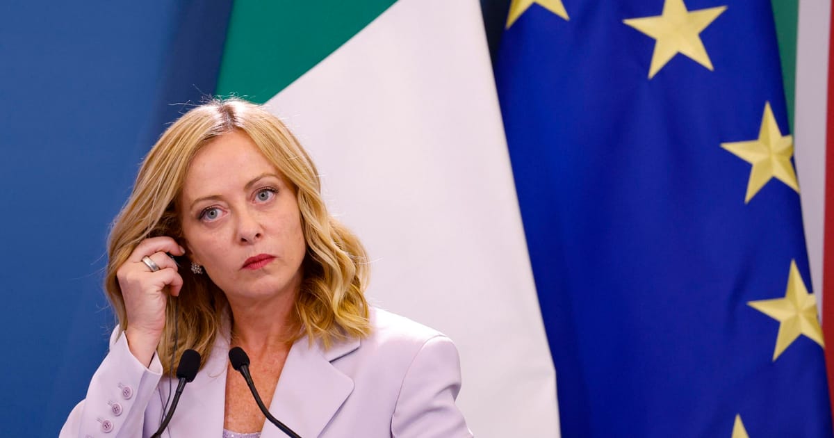 Meloni furioasa dupa decizia CJUE despre azilanti