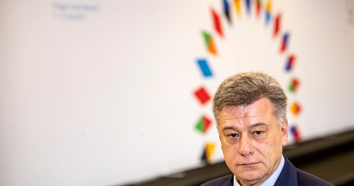 Ministerul Justitiei din Cehia nu trebuia sa accepte cadoul dealerului de droguri constata un audit