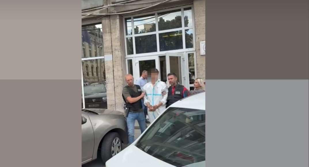 Pistolarul din Centrul Vechi dus la expertiza psihiatrica