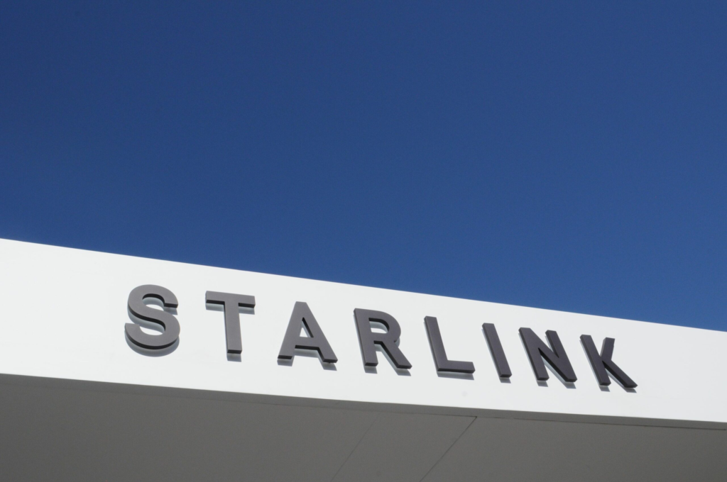 Un raport afirma ca USAID n a monitorizat terminalele Starlink in Ucraina