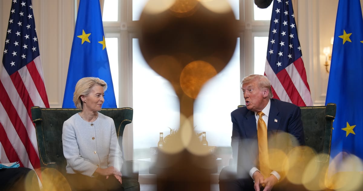 6 din 10 europeni creeaza ca von der Leyen ar trebui sa demisioneze