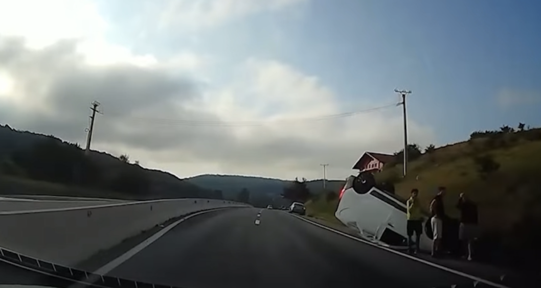 Accident grav pe un drum din Cluj interventie rapida