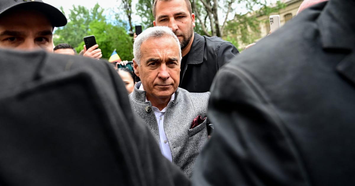 Fostul candidat prezidential extremist acuzat de complot