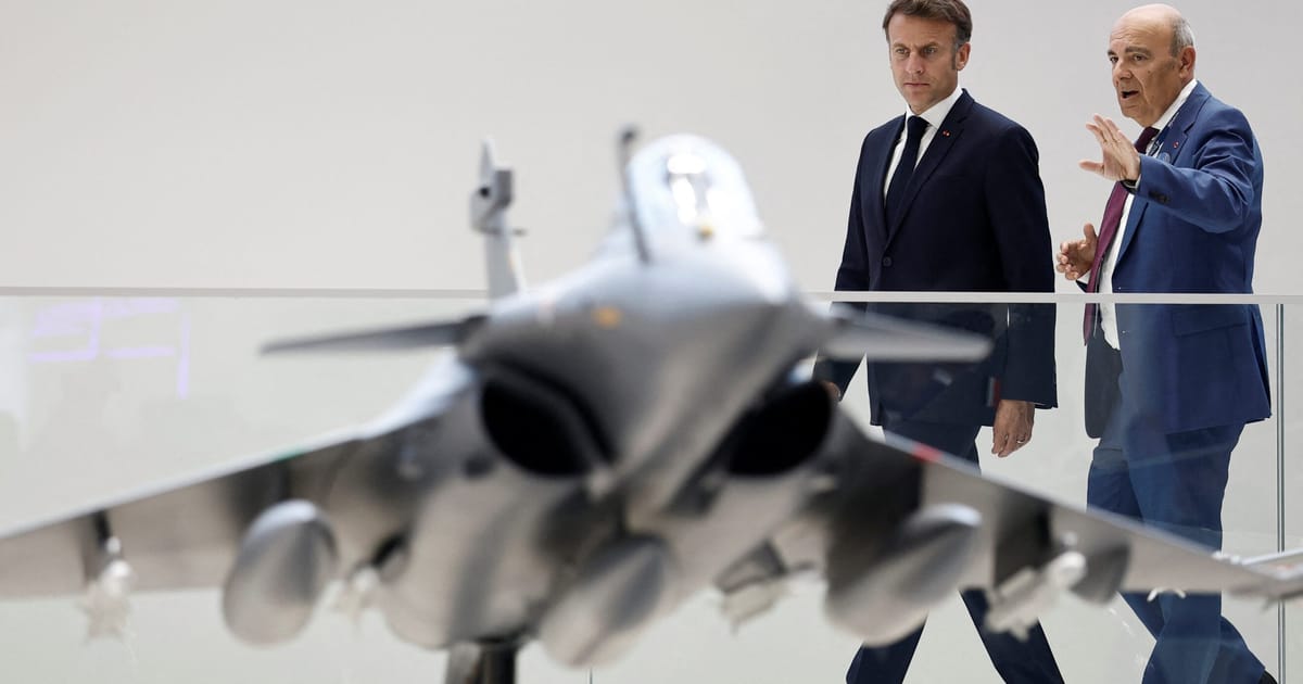 Giantii apararii din Franta si Germania se cearta pentru un avion de lupta