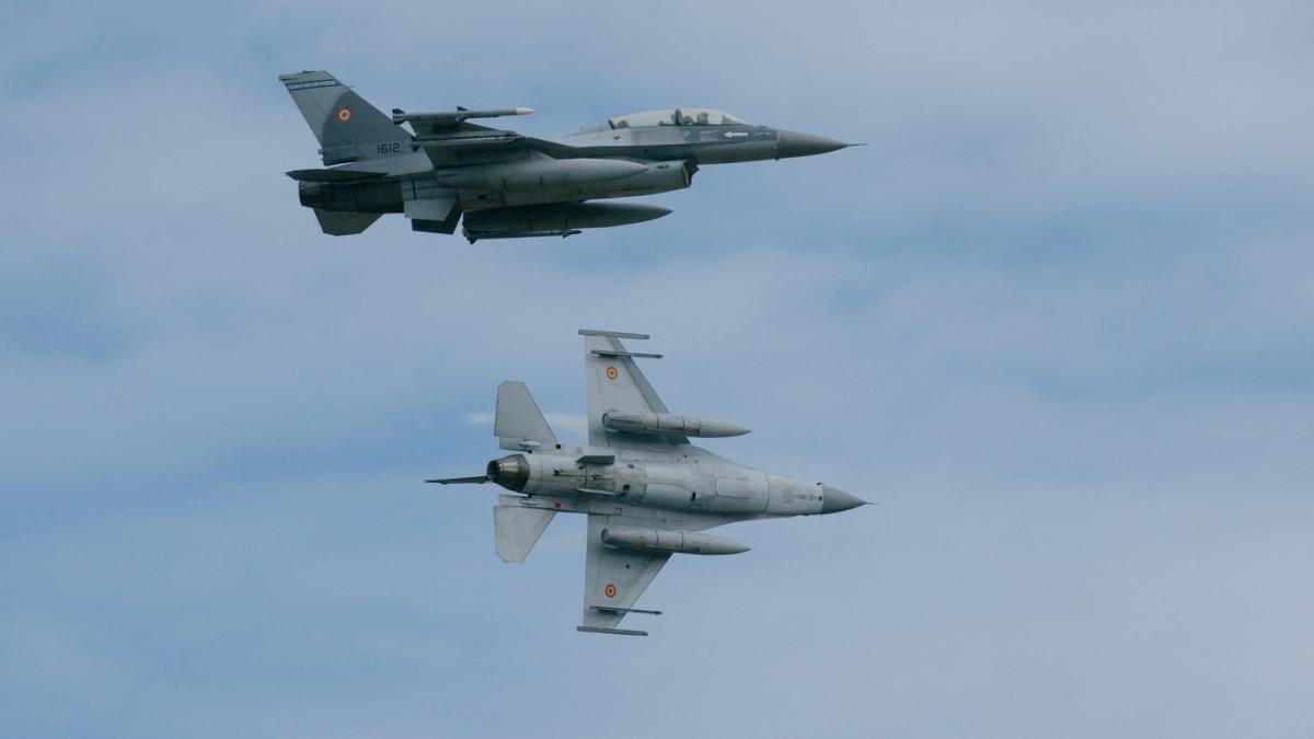 Ionuts Mosneanu Pilotii romani F 16 puteau dobori drona rusoasa