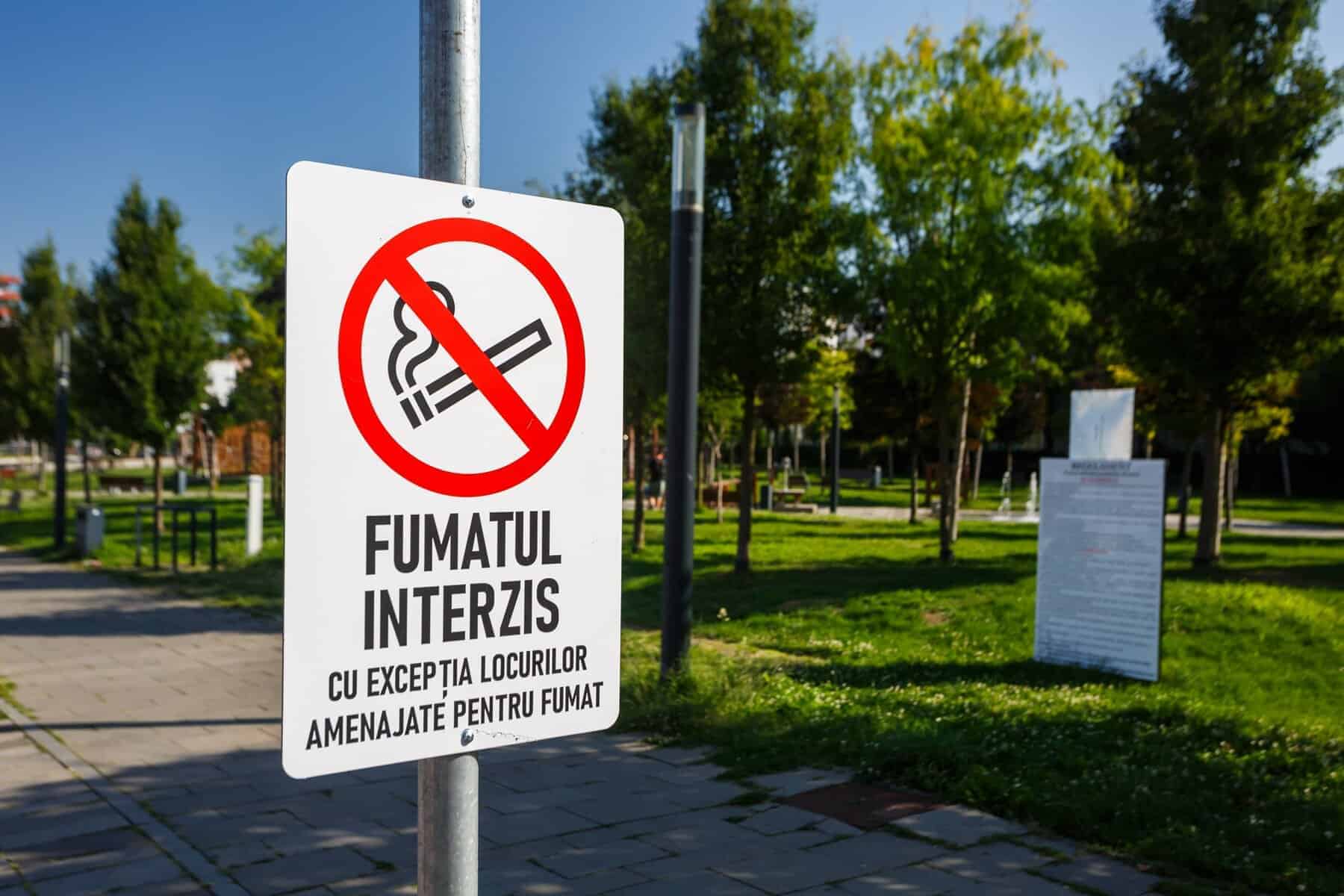 Modernizare cu probleme la Cluj Banca si loc fumat