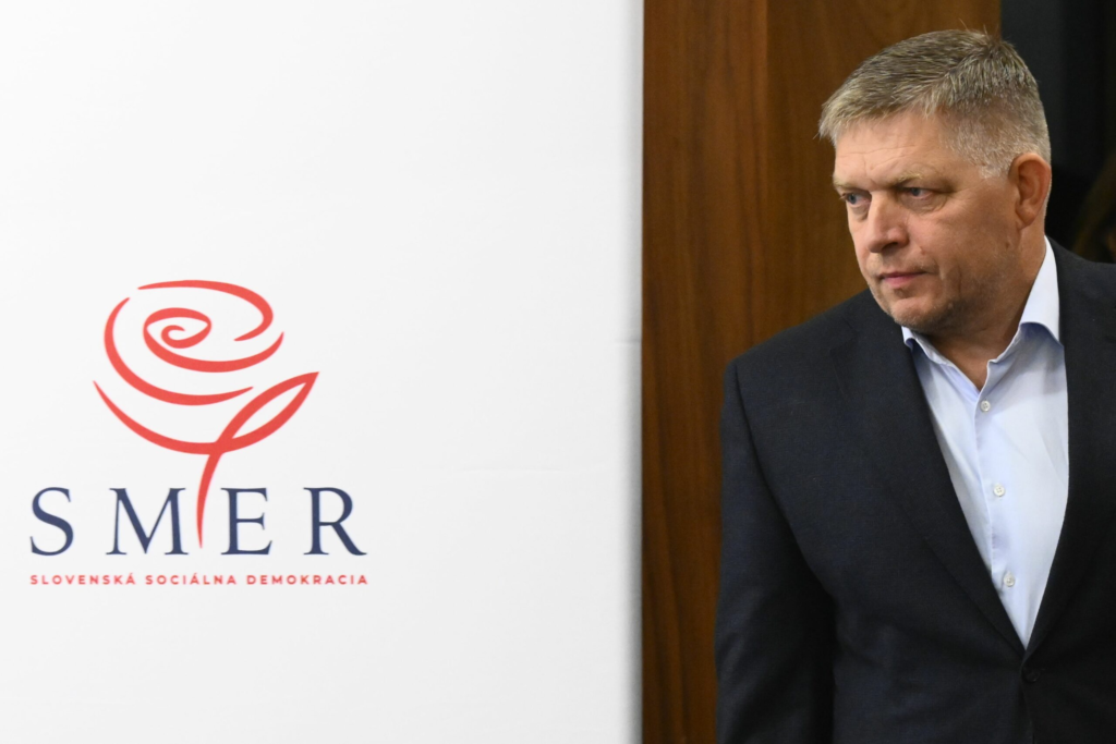 Partidul premierului slovac Robert Fico va fi