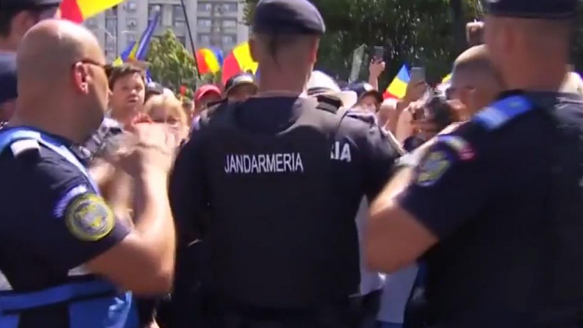 Politistii de frontiera pot inregistra persoane fara acord