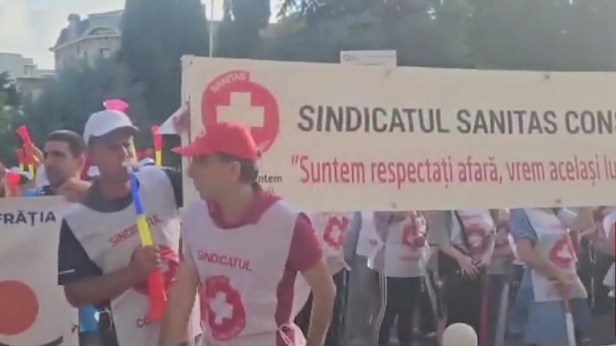 Proteste cu profesori in Constanta Galati si Braila