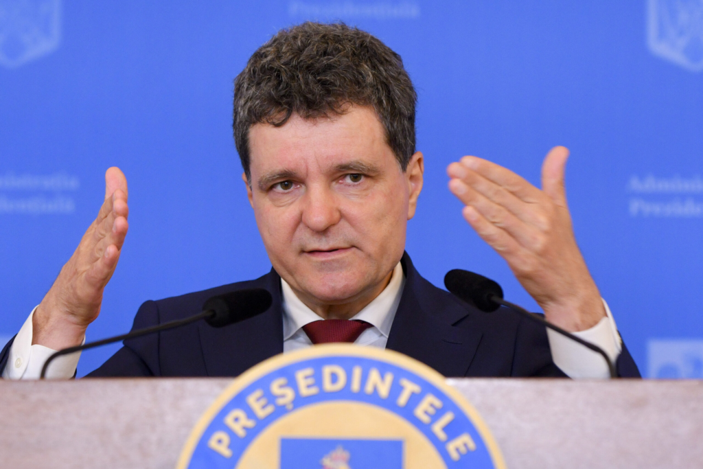 Sondaj Avangarde Opiniile romanilor despre politica lui Nicusor Dan