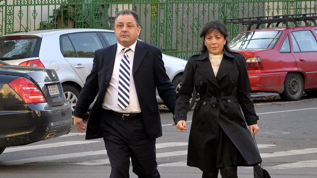 Surse Mariean Vanghelie a amenintat o pe Oana Mizil
