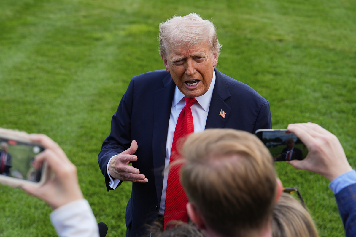 Trump Trebuie sa ii infruntam pe radicalii de stanga