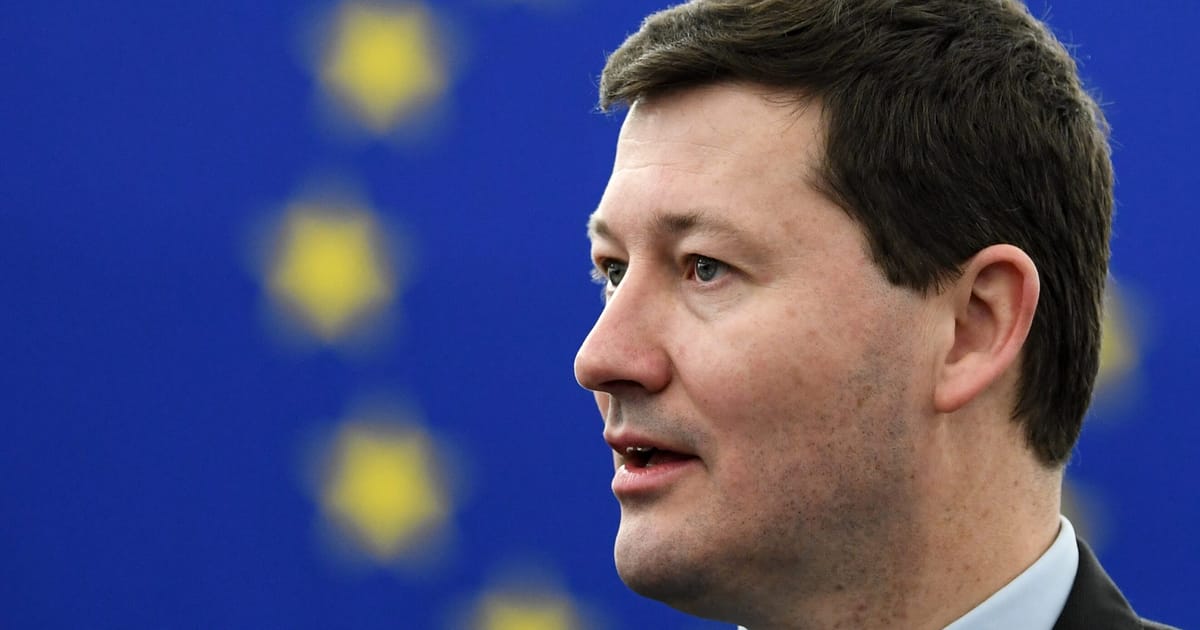 Germania impartita legat de intoarcerea lui Selmayr la
