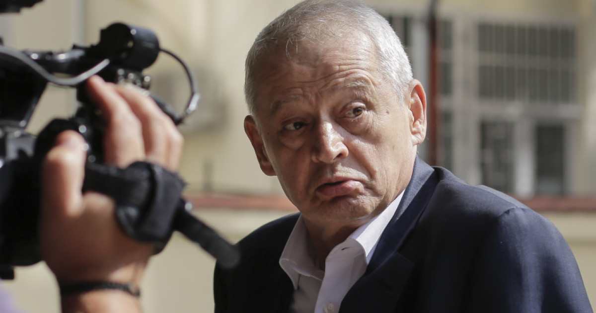 Grecia il retine din nou pe Sorin Oprescu
