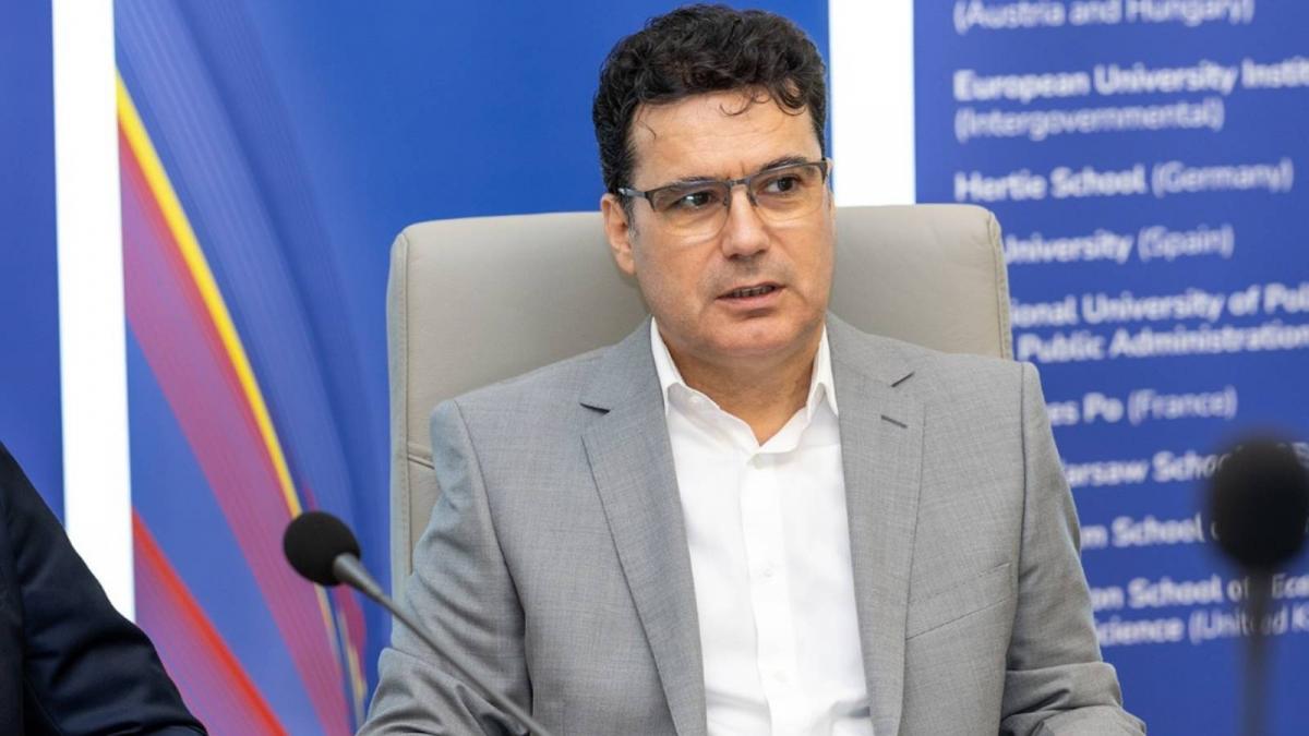 Remus Pricopie Eliminarea burselor sociale este o crima