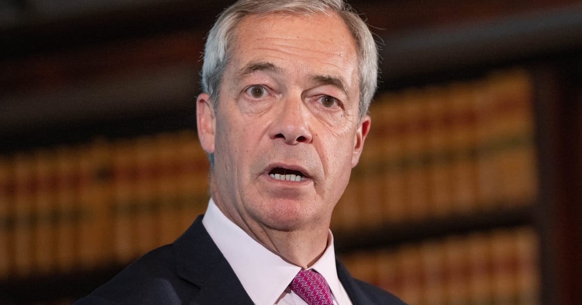 Statul esuat al Britaniei ii aduce lui Farage succes dupa succes