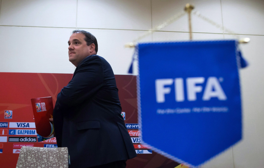 Vicepresedintele FIFA UEFA trebuie sa decida asupra Israelului