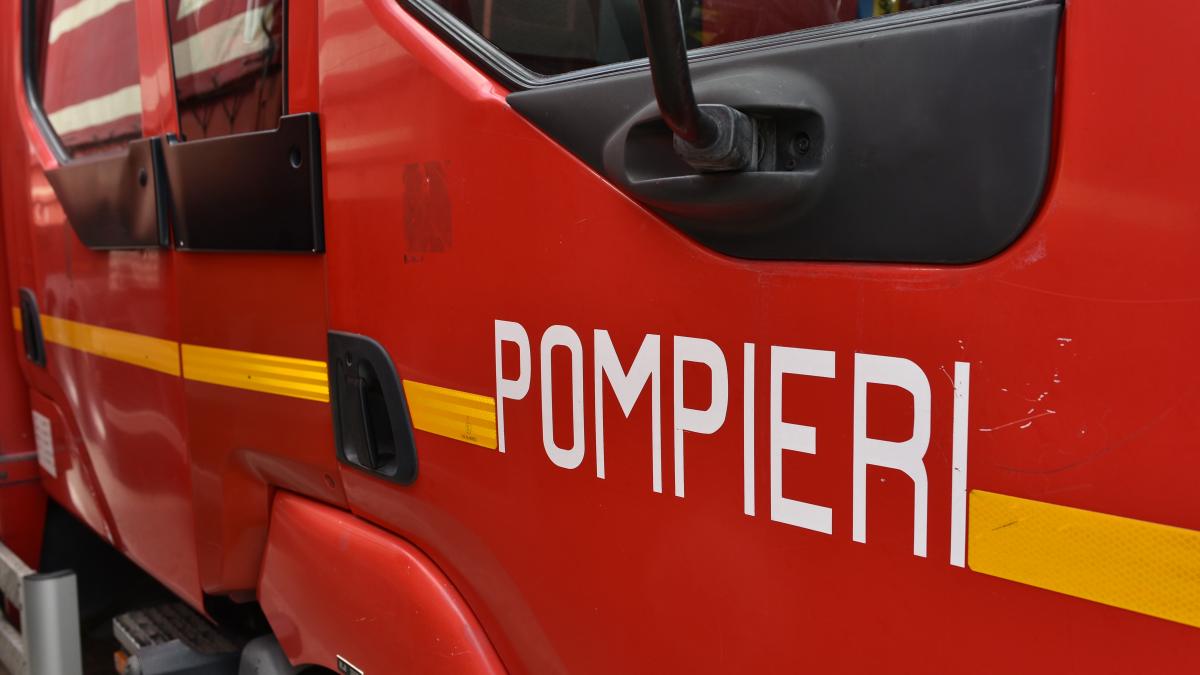 Bloc evacuat in Bucuresti din cauza unei tevi sparte