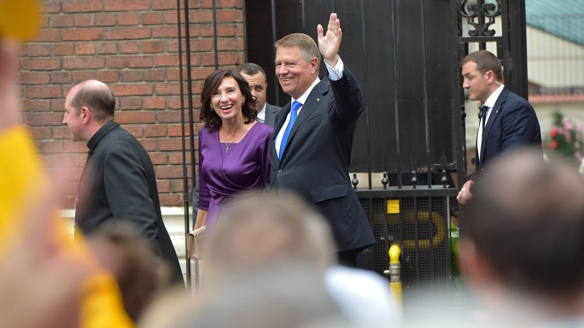 Cum a refuzat Klaus Iohannis plata datoriilor