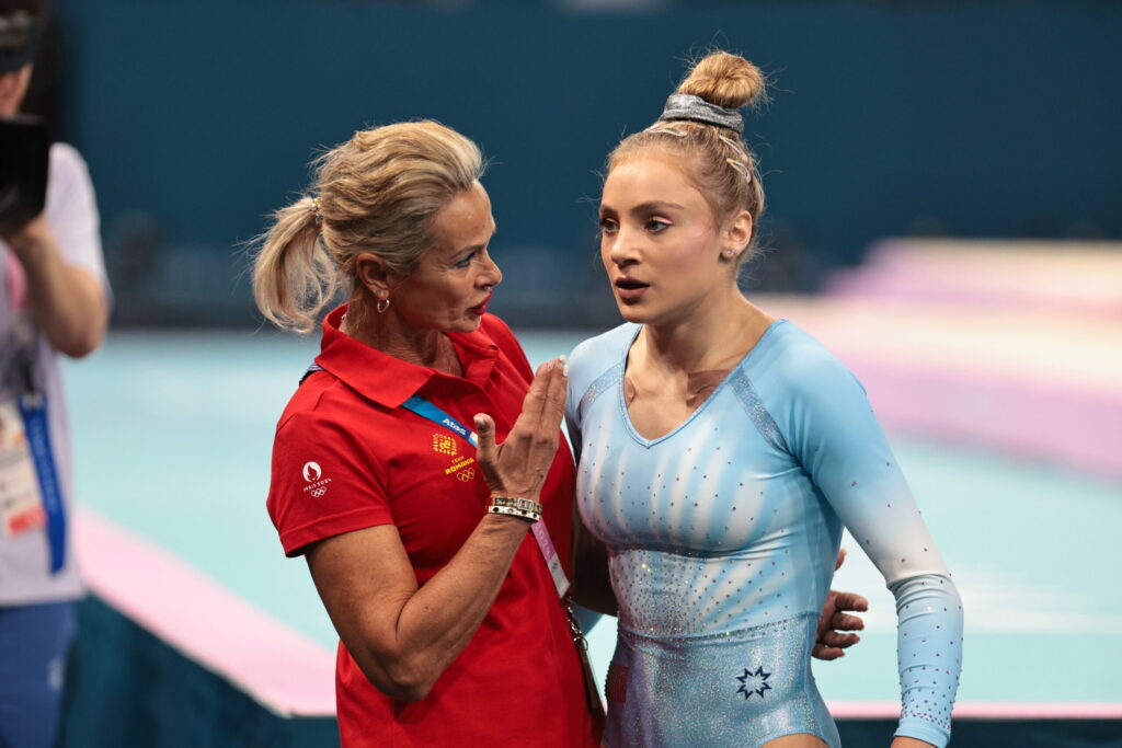 Federatia Romana de Gimnastica desfiinteaza loturile nationale