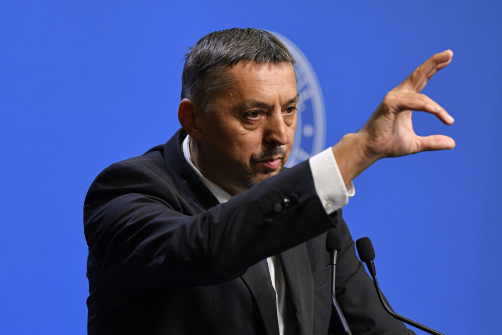 Ministrul Educatiei Profesorii nepregatiti provoaca analfabetism functional