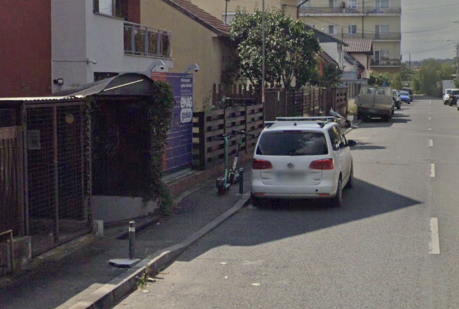 Pericol zilnic pentru soferii din Cluj Cosmar in parcarile ilegale