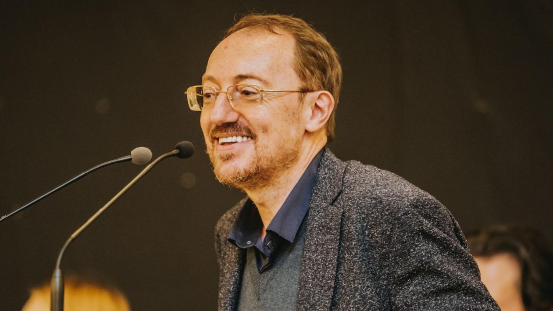 Clement Sava senator PACE Craciunul inseamna ajutor