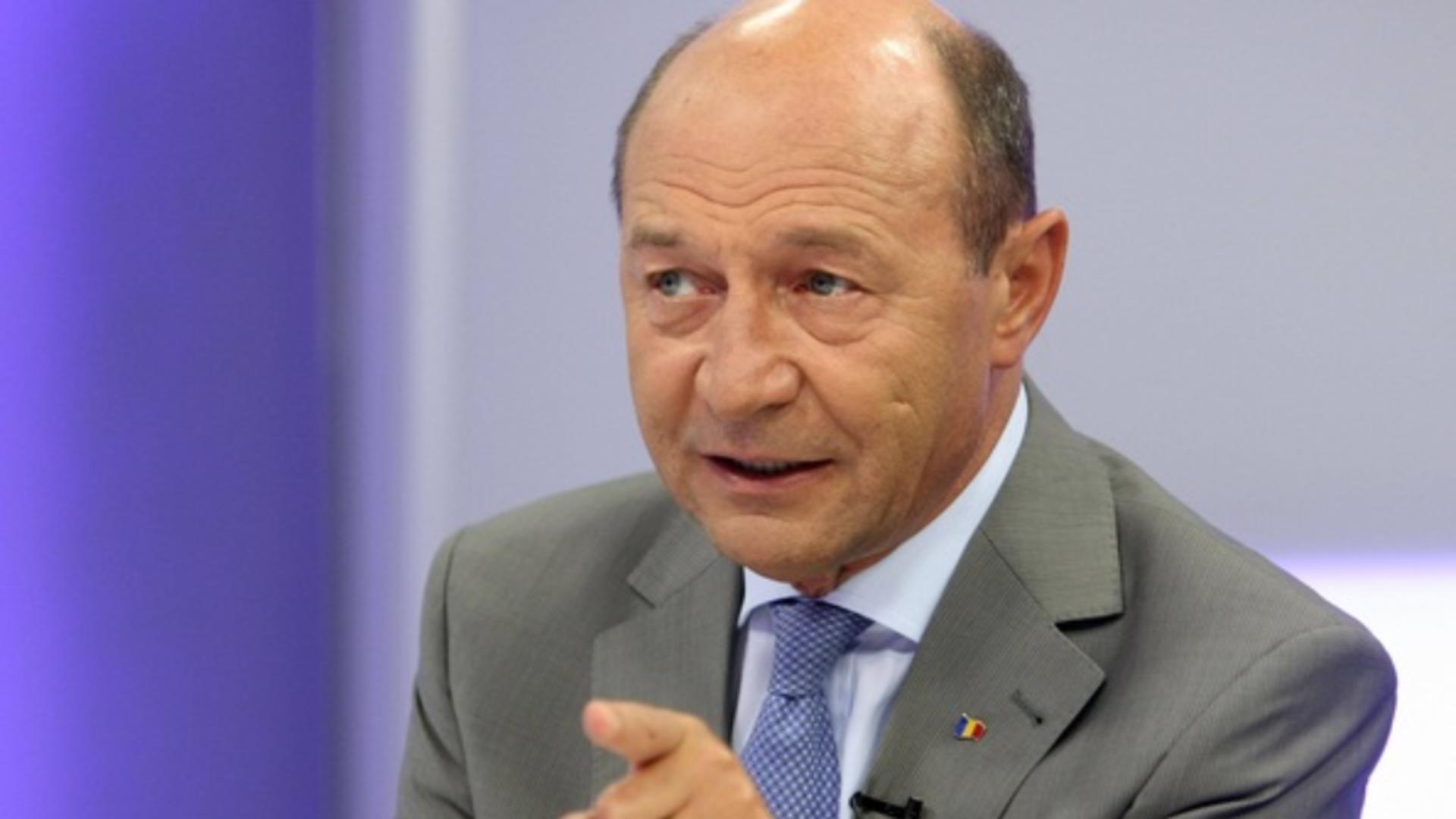 Traian Basescu Am votat ingrijorat pentru Romania