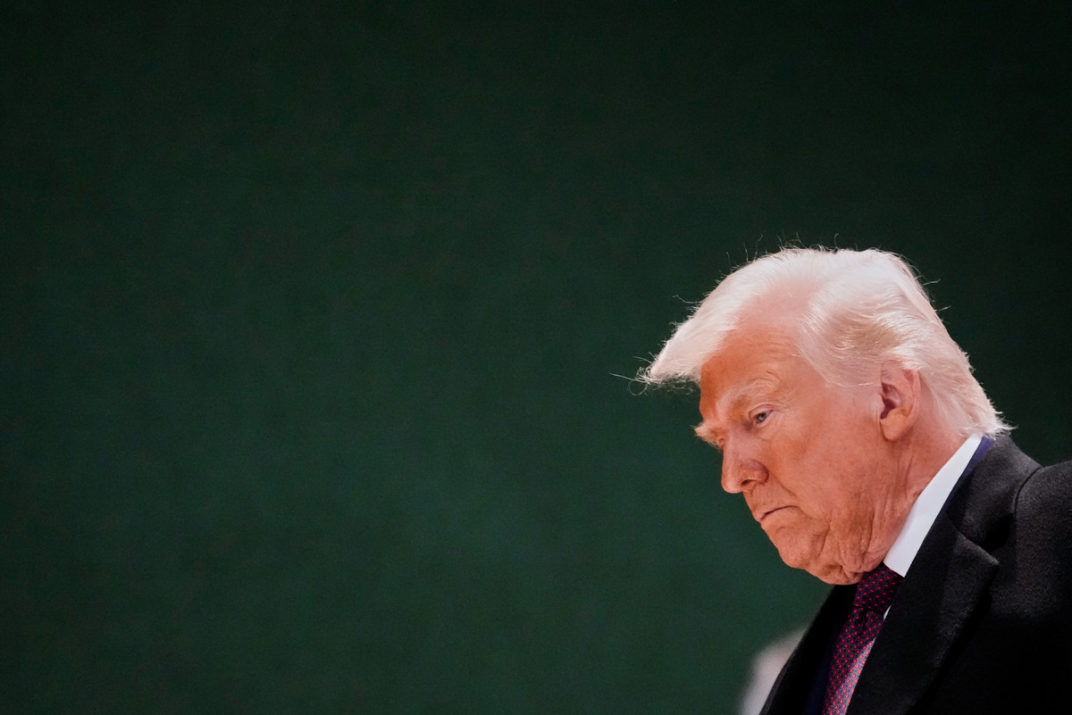 Numerele de sondaj ale lui Trump scad printre grupurile cheie Iata motivul
