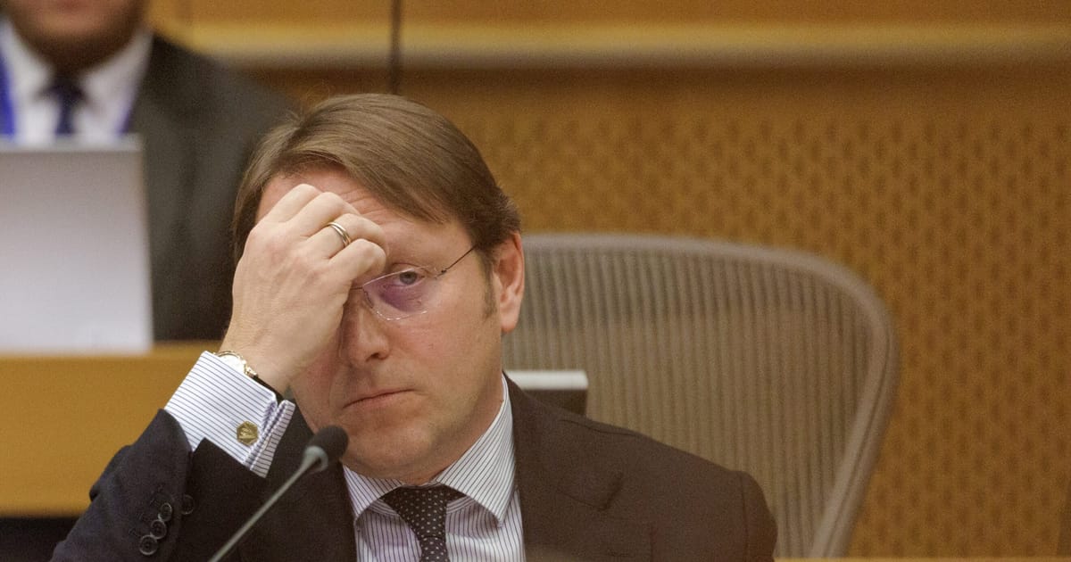Olivr Vrhelyi neag cunoaterea reelei de spionaj