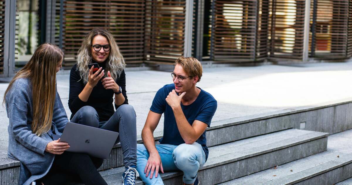 Studentii si absolventii UVT isi pot intalni viitorul angajator la Zilele Carierei UVT 2026